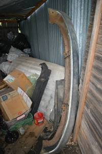 lot 171 image: Front Bumper for 1990-1995 Ford F150 Pickups