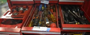 lot 11 image: Contents of 3 drawers Press, Drivers and Screwdrivers