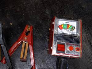 lot 19 image: Snap-On BatteryStarterAlternator Tester