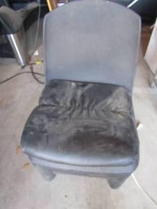 lot 29 image: pedicure chair for operator used but in good condition could be a plain hard plastic stool for any use