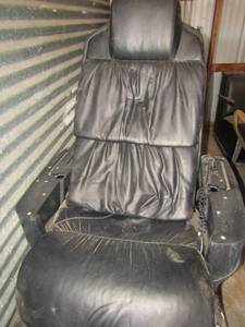 lot 2 image: Remote controlled European touch ltd2 black pedicure seattub- unknown working order also has massage and reclining  headrest and back