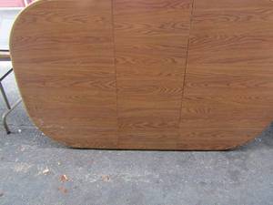 lot 98 image: Dining room table top 72 x 42, very nice just needs new legs bottom half