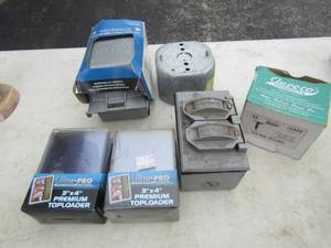 lot 135 image: baseball card eliminated holders, Bell outlet plugs, Trim panel retainers