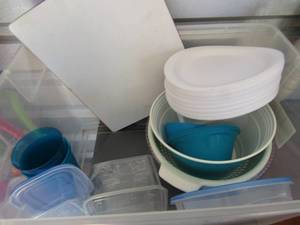 lot 207 image: Flat griddle cooker with plus, 3 glass cutting boards, various pieces of Tupperware with lids