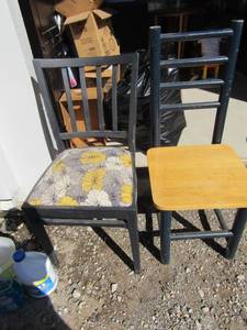 lot 212 image: 2 misc. kitchen chairs