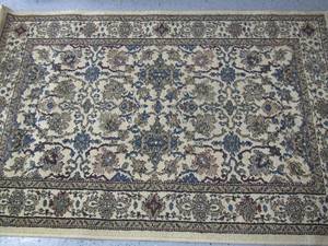 lot 91 image: 5939 floor rug, dark color flower design