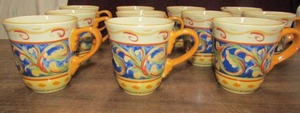 lot 16 image: Villa Della Luna handled cups 2004 edition qty 11