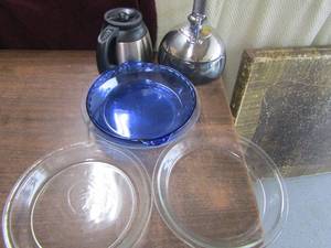 lot 52 image: various pie plates corn bread oven dishes, 2 tea kettles