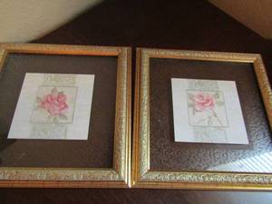 lot 105 image: Loraine Rosey clear glass flower art all 1212 qty 4 in sets of 2