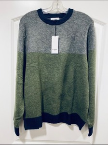 lot 23 image: New Goodfellow & Co Mens Large Standard Fit Crewneck Pullover Sweater in Olive, Model-77k95