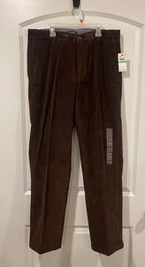 lot 55 image: New Nautica P53300 34W x 30L Coffee Bean Classic Fit Pants