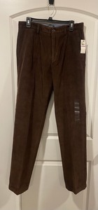 lot 56 image: New Nautica P53300 32W x 34L Coffee Bean Classic Fit Pants