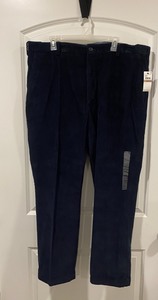 lot 59 image: New Nautica P53300 42W x 30L Navy Classic Fit Pants