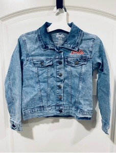lot 89 image: New Girls Barbie Denim Jacket Size M (7-8) Light Denim