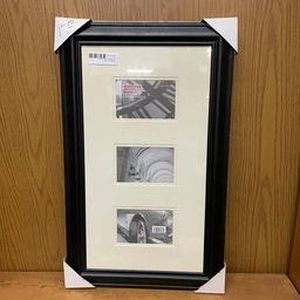 lot 130 image: Brand New picture frame
