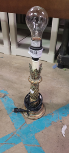 lot 168 image: Lamp (no shade)