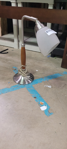 lot 174 image: desk lamp