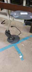 lot 175 image: desk lamp
