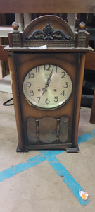 lot 178 image: Glory 31 day clock