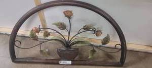 lot 209 image: wall decor