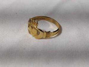 lot 36 image: Jewelry 14K yellow gold Irish Claddagh ring. Marked 585 (with European hallmarks). Size 6.5
