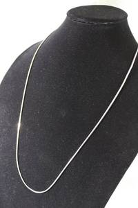 lot 87 image: Jewelry Sterling Silver box chain necklace. Marked 925 Italy. 28L