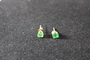 lot 179 image: Jewelry 14K yellow gold QVC Diamonique green CZ poststud earrings. Marked 14K CZ DQ (Diamonique, Designer Quality)