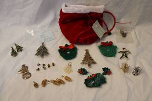 lot 357 image: HolidayChristmas themed jewelry. Includes a signed Holly craft holiday tree pin (marked, post 1955)