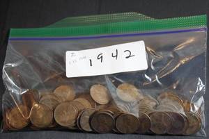 lot 219 image: Coins (70) Wheat Pennies - (1) 1941, (69) 1942