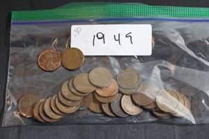 lot 225 image: Coins (30) Wheat Pennies - 1949