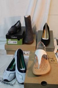 lot 514 image: (5) Pairs of Womens Shoes - Size 7-8 Land End White Sport Ballet, Born White Thong, Trotters Black Suede, Ugg Black Boot, and Totters Navy Weave Flat