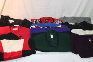 lot 521 image: Womens Clothes Size 4-6, Liz, Bob Mackie, and Gilliansee pictures