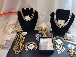 lot 440 image: Signed jewelry. Includes Trifari, Monet, Dore, Bergre, Sarah Coventry, Anne Klein, Laguna, Napier, Carolee plus