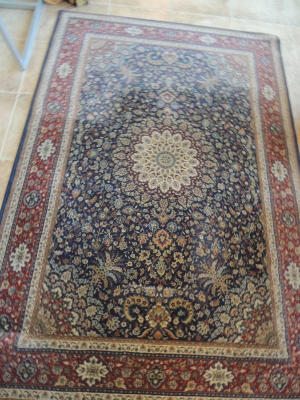 lot 55 image: RUGS