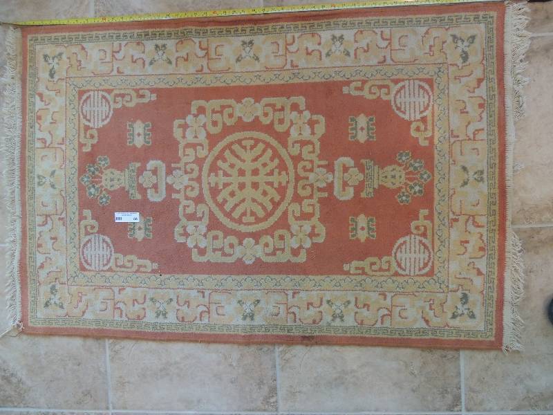 lot 56 image: RUGS