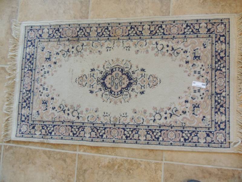 lot 58 image: RUGS