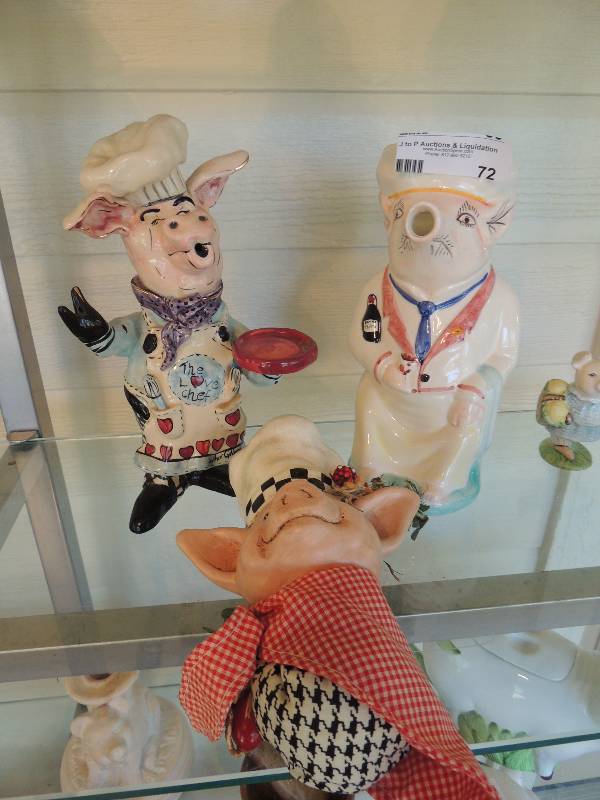 lot 72 image: PIGS