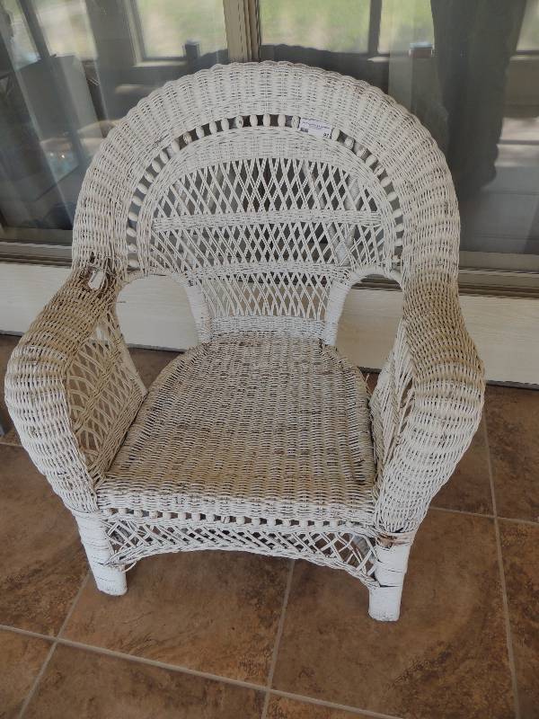 lot 97 image: WICKER