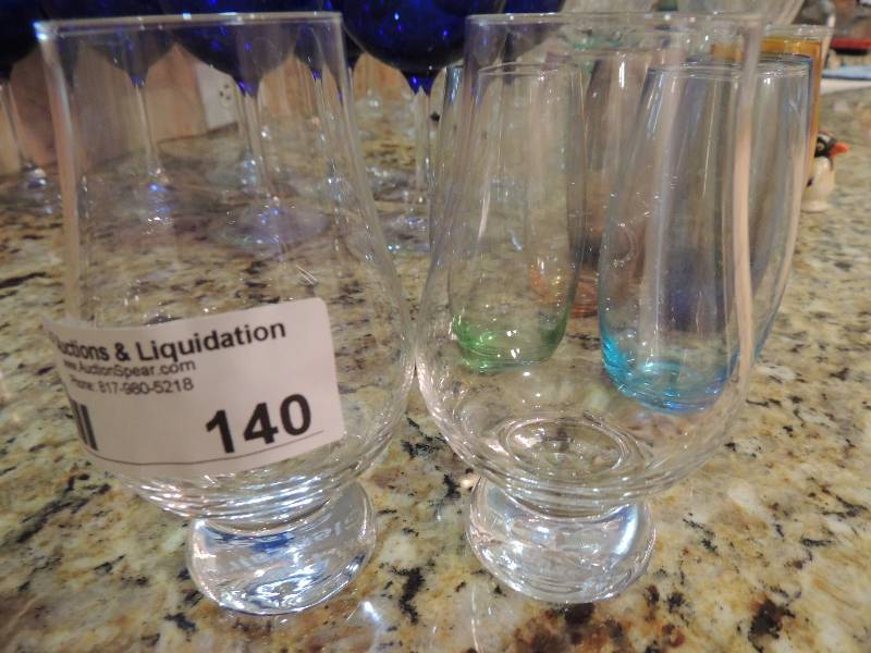 lot 140 image: GLASSWARE