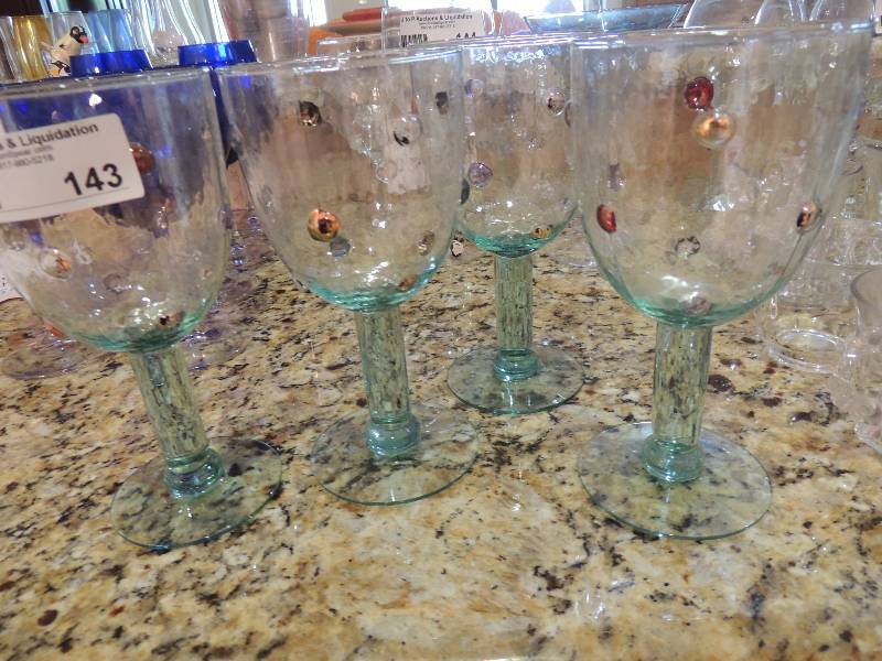 lot 143 image: GLASSWARE