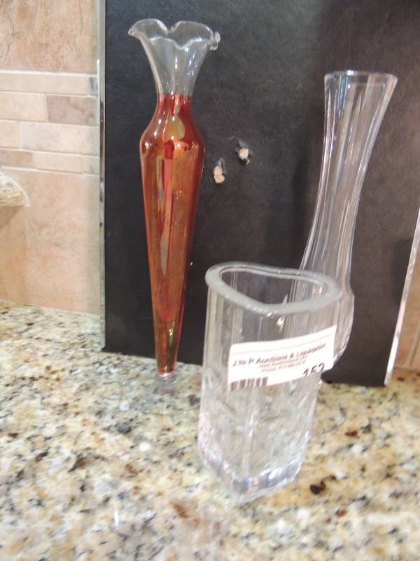 lot 152 image: GLASSWARE
