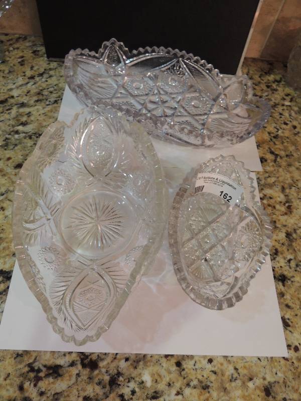 lot 162 image: GLASSWARE