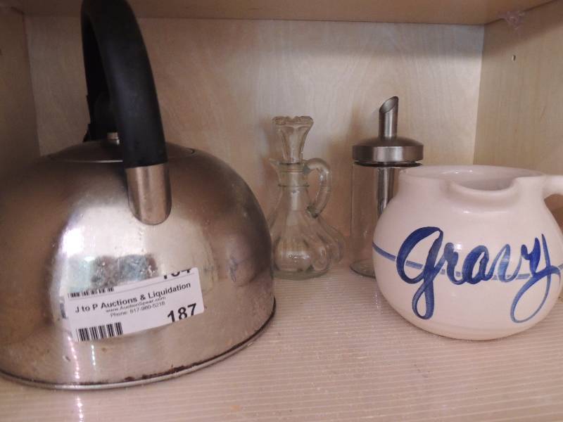 lot 187 image: COOKWARE