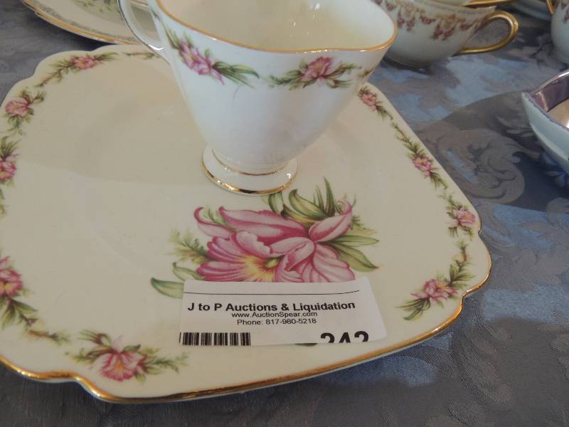 lot 242 image: Royal Stafford