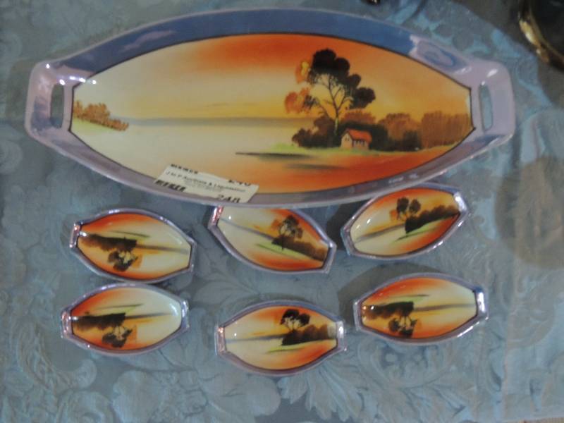 lot 248 image: China