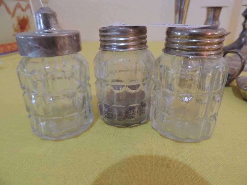 lot 263 image: VINTAGE