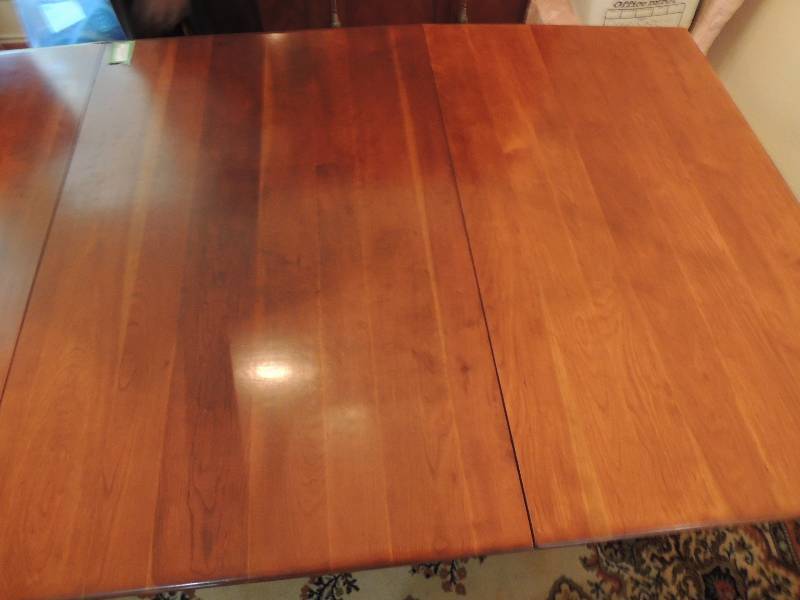 lot 2 image: Baker Furniture