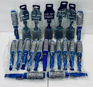 lot 11 image: Lot of 20 - New Hair Brushes (15) Royal #173 - Blue & (5) Scalpmaster #SC9244 2-34 Porcupine