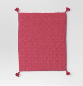 lot 66 image: New Threshold Textured Knit Throw Blanket with Tassels 60 x 50 - Pink
