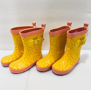 lot 102 image: Lot of 2 - New Sun Squad Kids Waterproof Rain Gardening Boots - Polka Dot - Medium (780